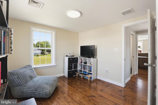 324 STEINMAN FARM RD, Pequea, PA 17565