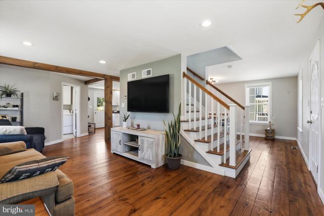 324 STEINMAN FARM RD, Pequea, PA 17565