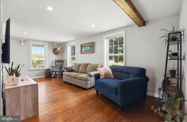 324 STEINMAN FARM RD, Pequea, PA 17565