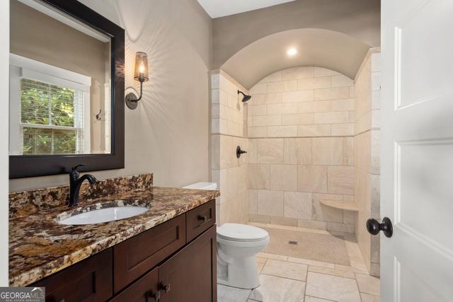 1724 Belle Isle Circle NE, Atlanta, GA 30329