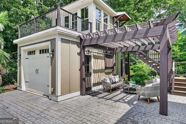 1724 Belle Isle Circle NE, Atlanta, GA 30329