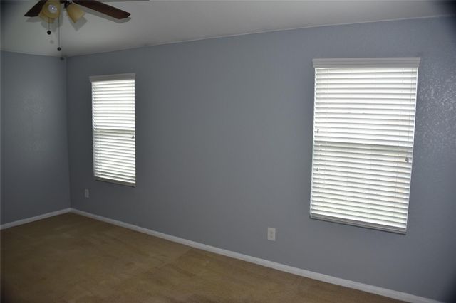 16763 N Blue Jay Drive N, Conroe, TX 77385