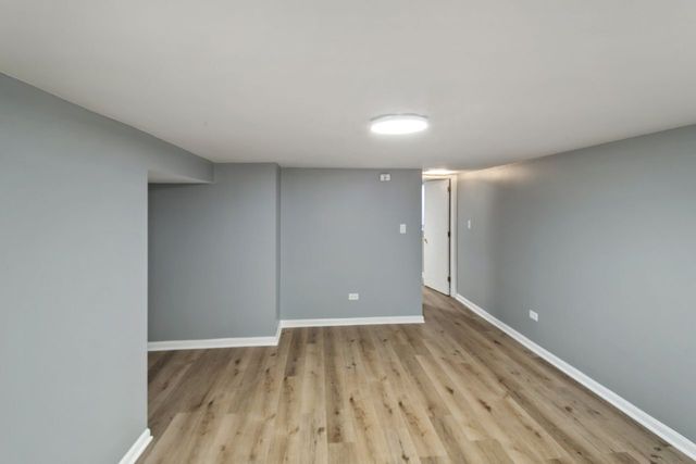 14500 Sawyer Avenue, Midlothian, IL 60445