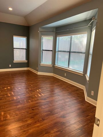 2102 Crazyhorse PASS, Austin, TX 78734