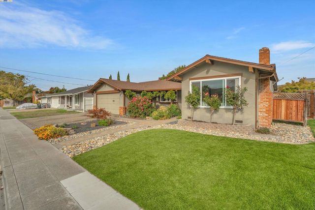 7347 Ione Ct, Dublin, CA 94568