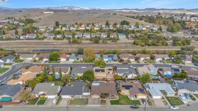 7347 Ione Ct, Dublin, CA 94568