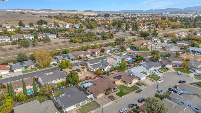 7347 Ione Ct, Dublin, CA 94568