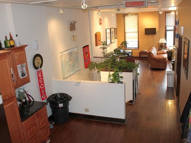 1631 N Halsted Street, Chicago, IL 60614