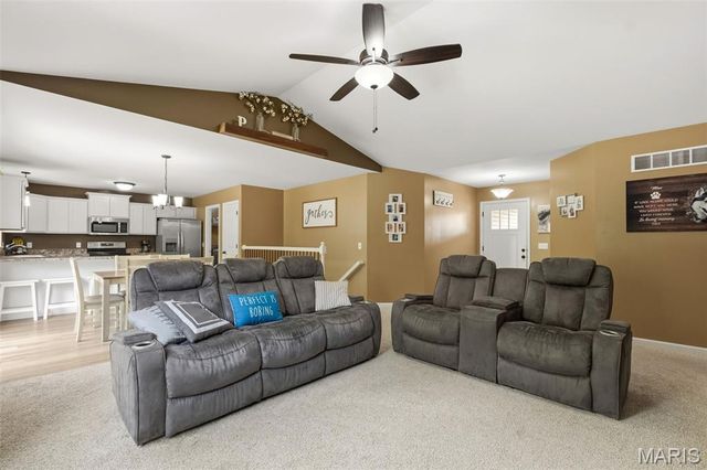 241 Cuivre Valley Drive, Troy, MO 63379
