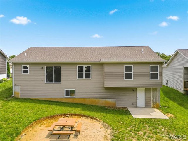 241 Cuivre Valley Drive, Troy, MO 63379