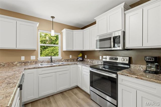 241 Cuivre Valley Drive, Troy, MO 63379