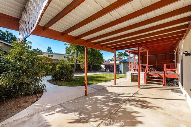 2902 Trenton Avenue, Orange, CA 92867