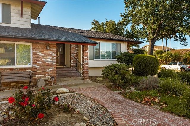 2902 Trenton Avenue, Orange, CA 92867