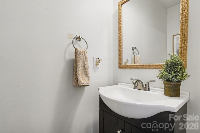 7250 Empire Drive, Mount Pleasant, NC 28124