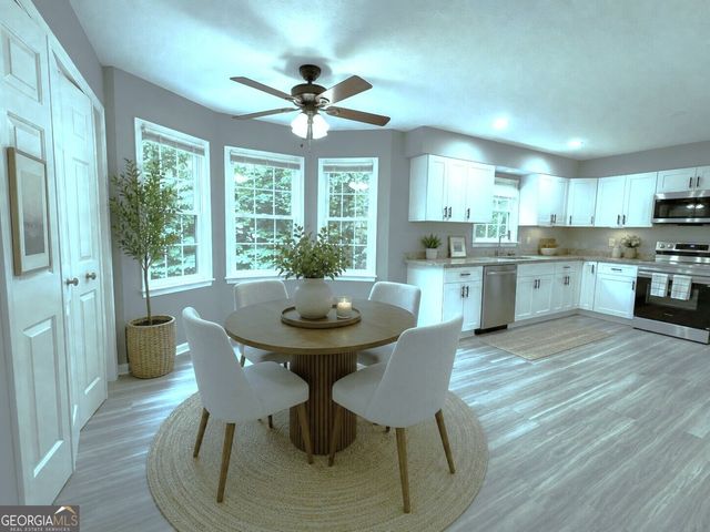 5362 Milieo Place SW, Lilburn, GA 30047