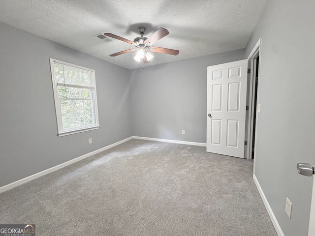 5362 Milieo Place SW, Lilburn, GA 30047