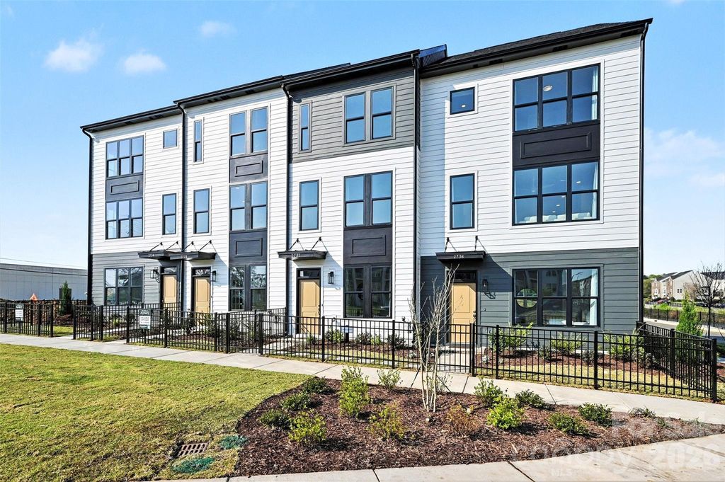 2716 Respite Lane, Charlotte, NC 28273