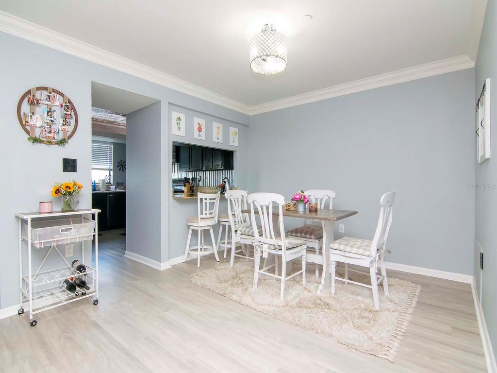 Image 9 of property listing at 2780 N RIVERSIDE DRIVE 802, Tampa, FL 33602