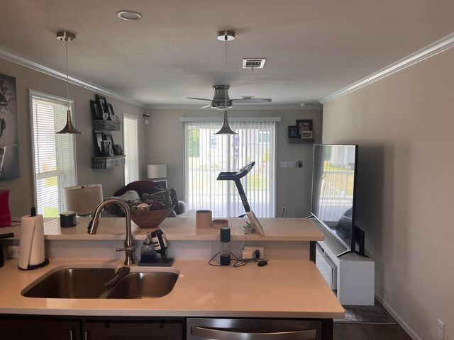 4441 S BEVERLEE Court E 180, Boynton Beach, FL 33436