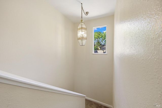 130 Arcadia Dr, Vacaville, CA 95687