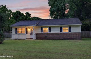 233 Brighton Road, Wilmington, NC 28409