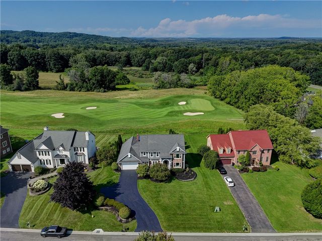 10 Cobble Creek Road, Victor, NY 14564