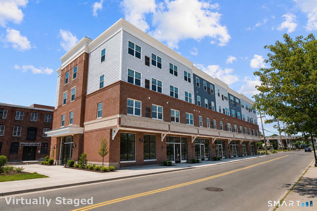 113 Canal Street West 302, Shelton, CT 06484