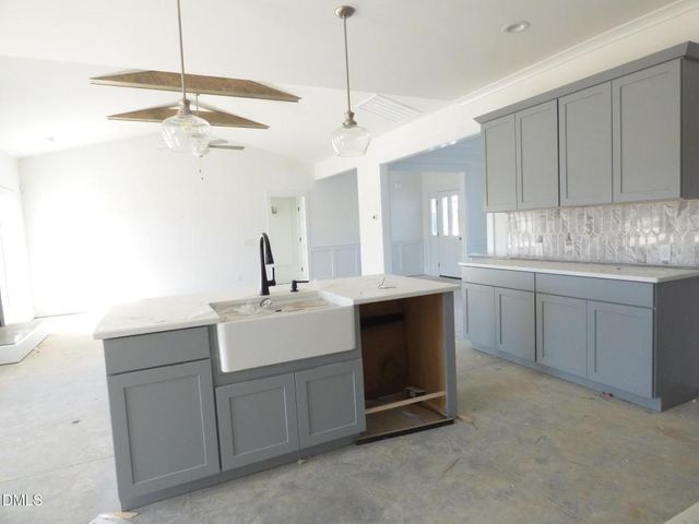 632 Tart Town Road, Dunn, NC 28334