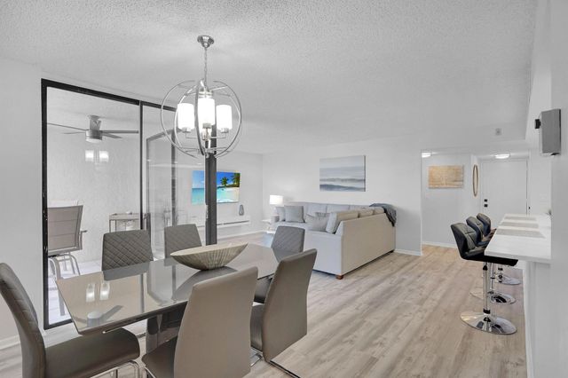 2455 Lindell Boulevard 3303, Delray Beach, FL 33444
