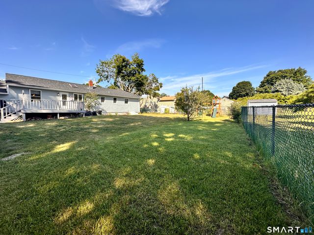 23 Robin Road, West Haven, CT 06516