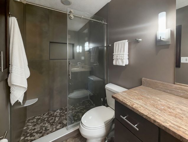 4105 Pommel Place, West Des Moines, IA 50265