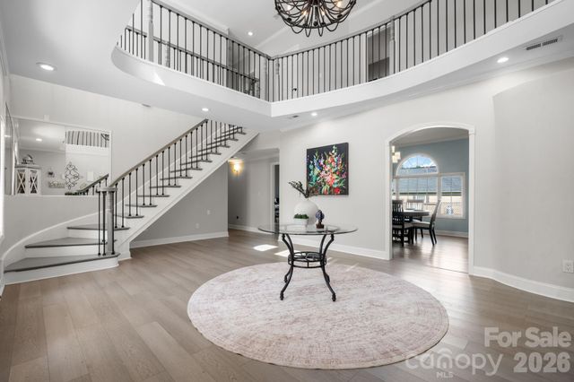 1360 Sweet briar Lane, Hickory, NC 28602