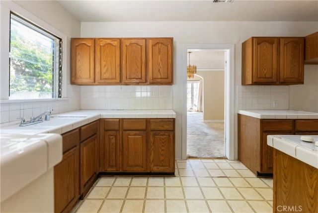 203 S Carson, Beverly Hills, CA 90211