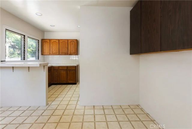 203 S Carson, Beverly Hills, CA 90211
