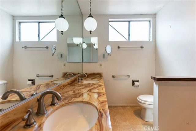 203 S Carson, Beverly Hills, CA 90211