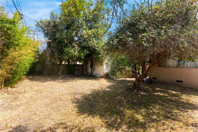 203 S Carson, Beverly Hills, CA 90211