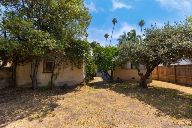 203 S Carson, Beverly Hills, CA 90211