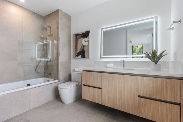 87 Isle Of Venice Drive 301n, Fort Lauderdale, FL 33301