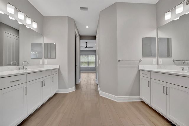 10182 CRYSTAL ISLE CIRCLE, Sarasota, FL 34241