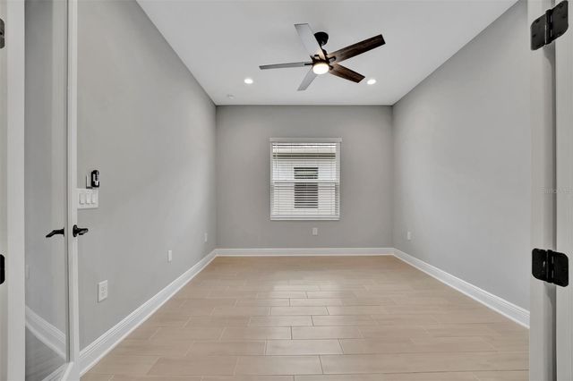 10182 CRYSTAL ISLE CIRCLE, Sarasota, FL 34241