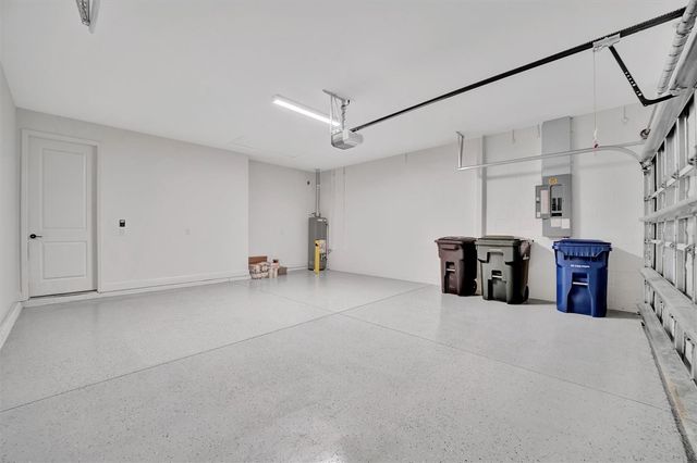 10182 CRYSTAL ISLE CIRCLE, Sarasota, FL 34241