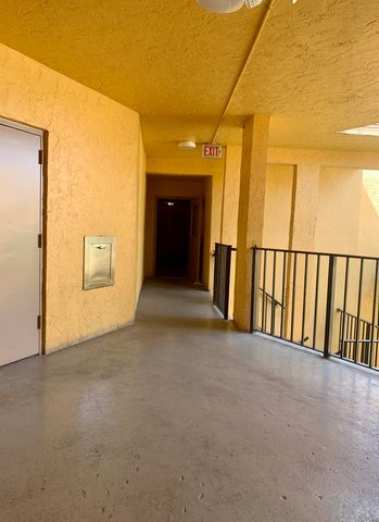 4364 NW 9TH Avenue 15-3B, Deerfield Beach, FL 33064
