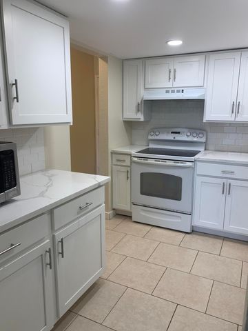 4364 NW 9TH Avenue 15-3B, Deerfield Beach, FL 33064