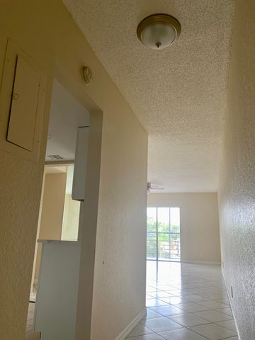 4364 NW 9TH Avenue 15-3B, Deerfield Beach, FL 33064