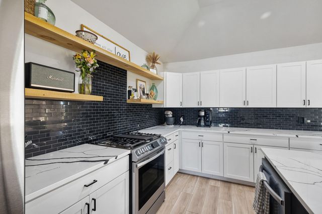 10888 Poppy Drive, Neosho, MO 64850