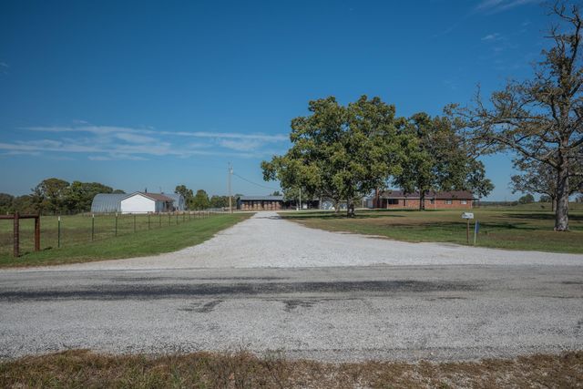 10888 Poppy Drive, Neosho, MO 64850