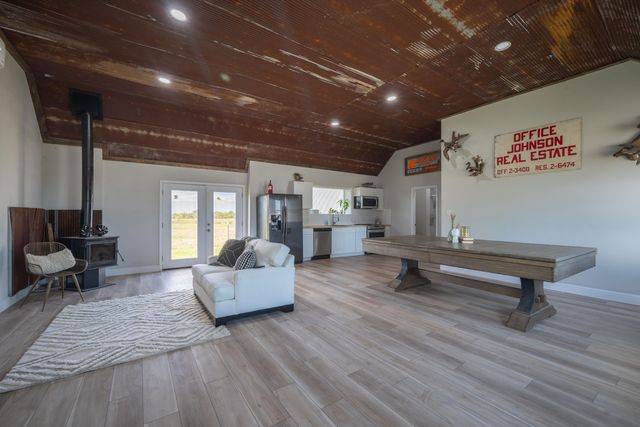 10888 Poppy Drive, Neosho, MO 64850