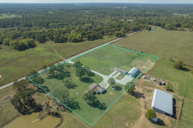 10888 Poppy Drive, Neosho, MO 64850