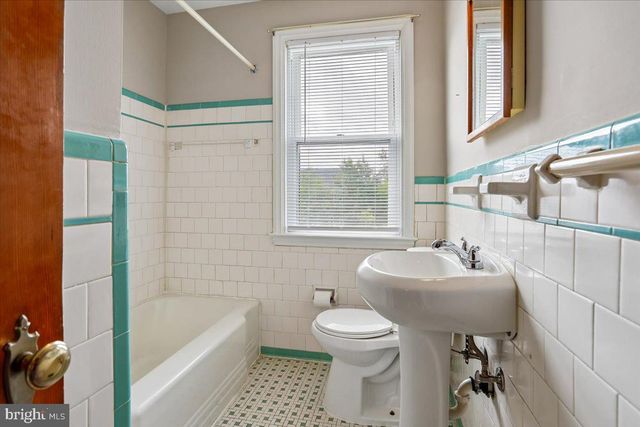 5108 PEMBROKE AVE, Baltimore, MD 21206
