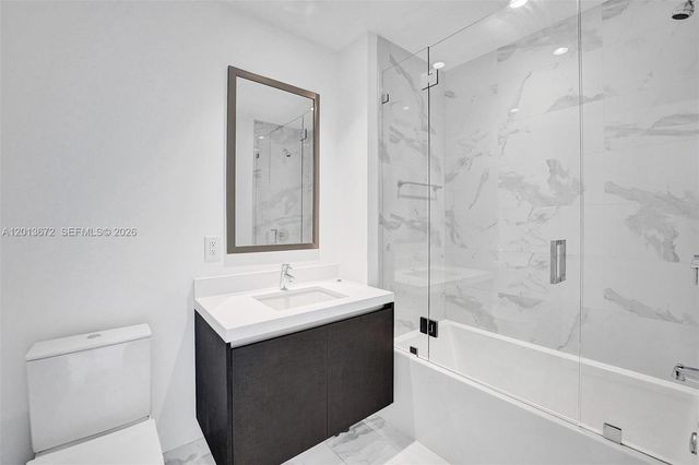 851 NE 1st Ave 4001, Miami, FL 33132